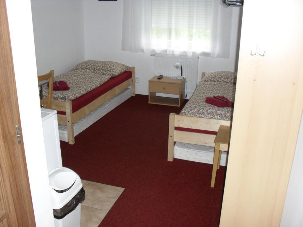 Penzion Kameňák Kamenný Újezd Habitación foto